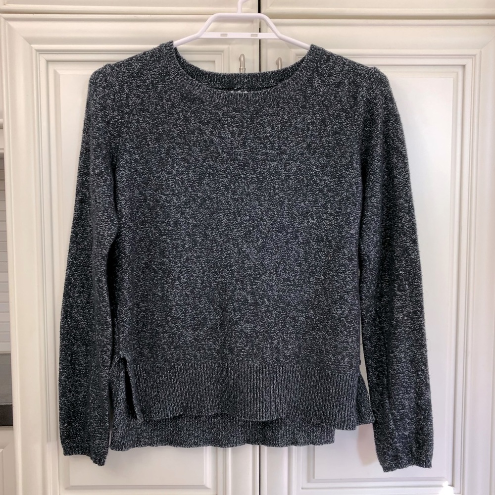 Roots women’s cozy sweater